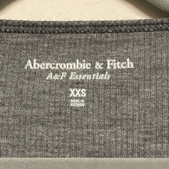 Abercrombie Long Sleeve Tee - Picture 3 of 3